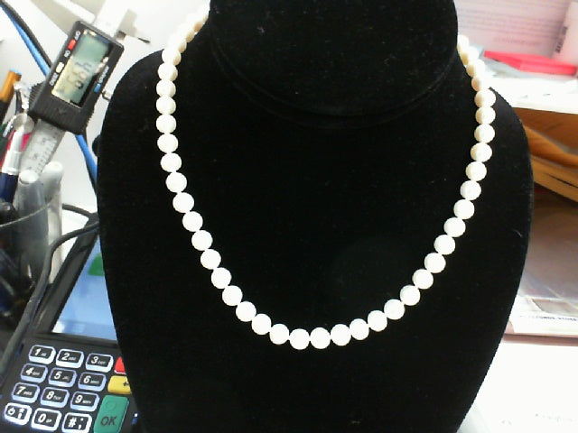 18" Cultured Pearl Necklace, 1