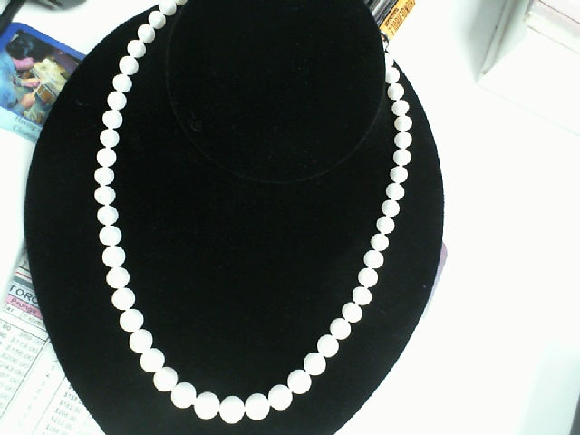 18" Cultured Pearl Necklace, 1